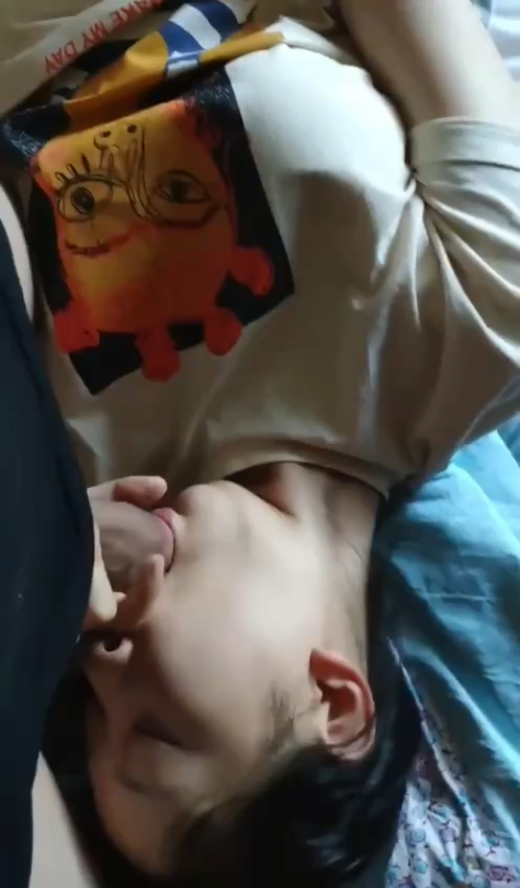 viet69-Em gái bú cu xinh xắn